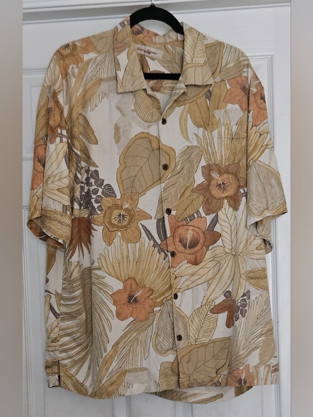 Tommy Bahama Short-Sleeve Floral Button-Front Shirt - Beige & Tan 100% Silk